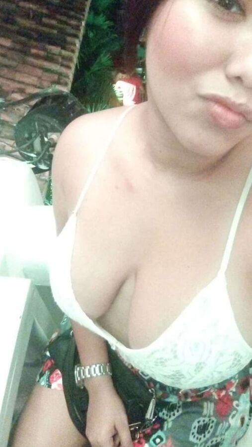 Big titty beauty