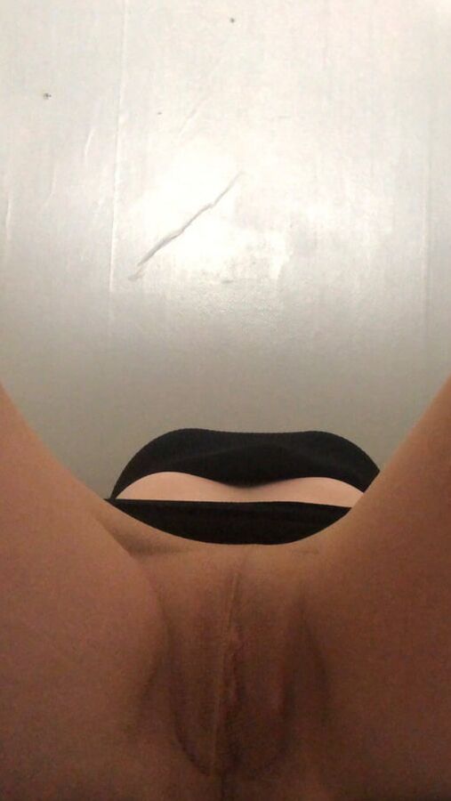 Subslut in tights