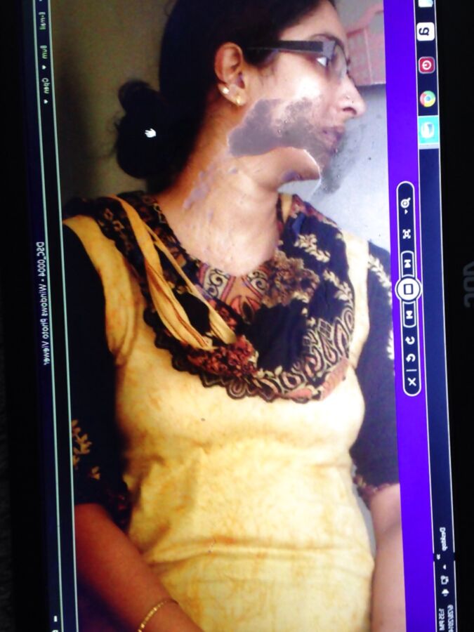 Sexy Salma -
