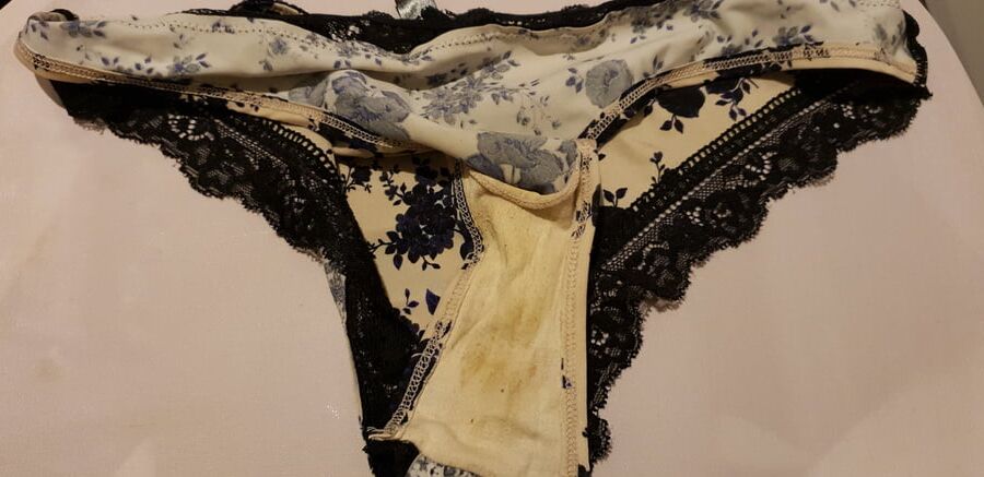Friends hot girlfriend dirty panties