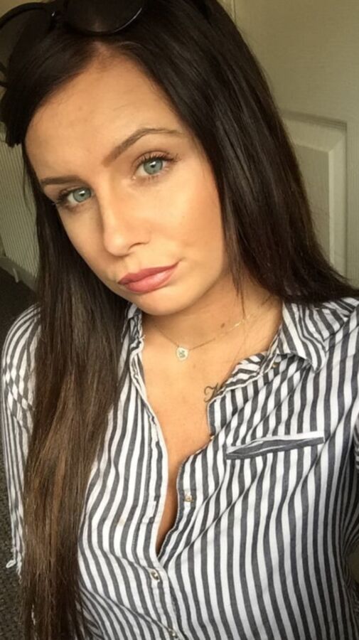 Brunette got hacked