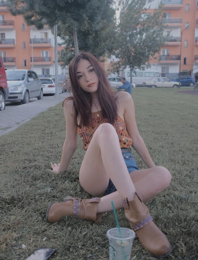 Turkish Instagram Girls Ezgi