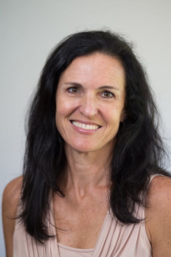 Mature MILF s ()