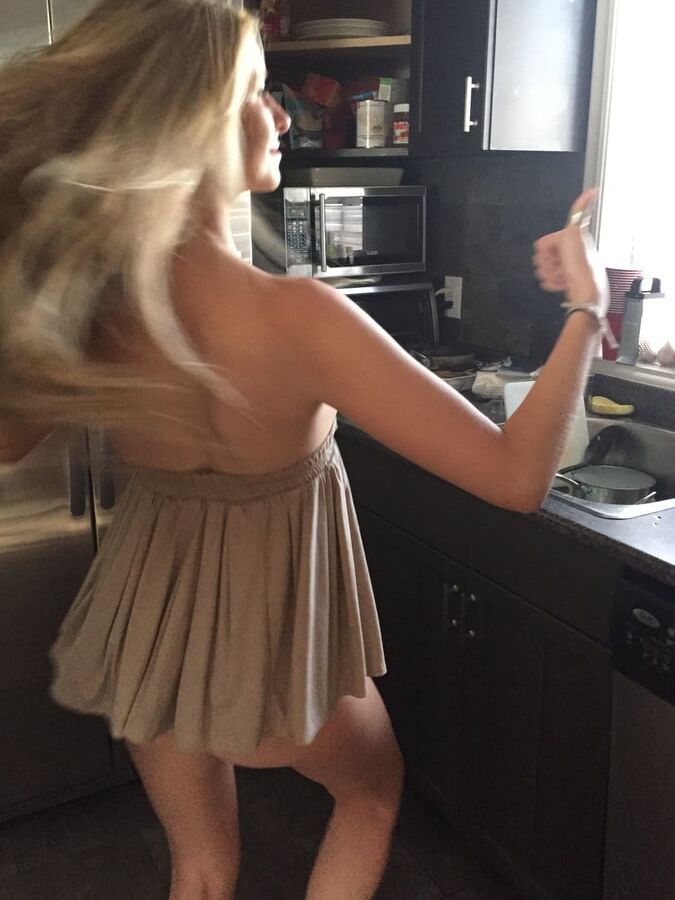 Hot College Girl -