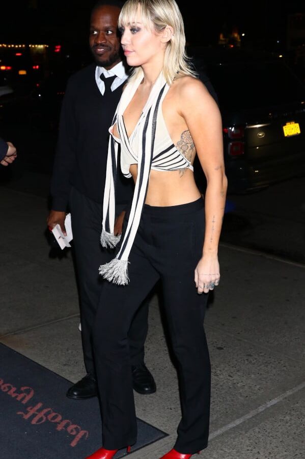 Miley Cyrus Nip Slip --