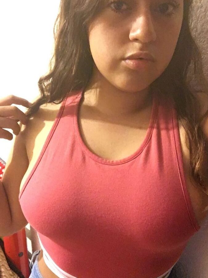 Slut Ximena