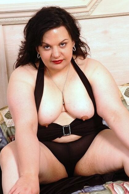 MATURE WOMEN