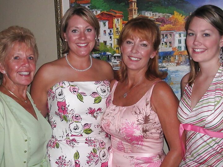 Beautiful granny with hot pantyhose .. would you fuck her?