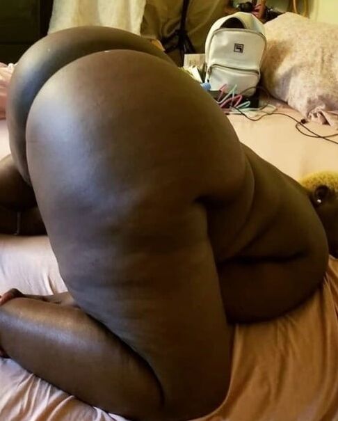 Black BBWs and Thickness