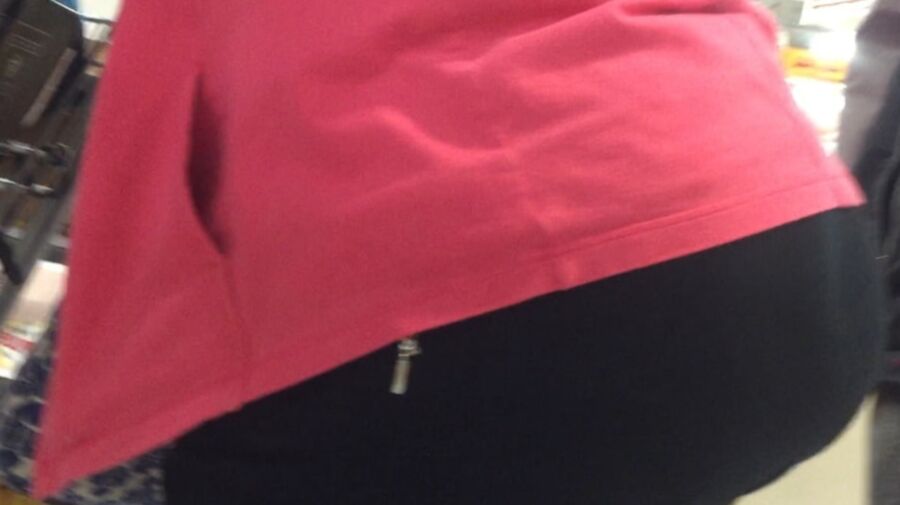 MEGA BOOTY WHITE GILF