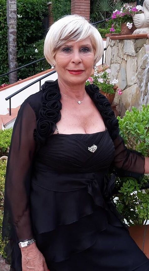 Absoluted fuckable gilf