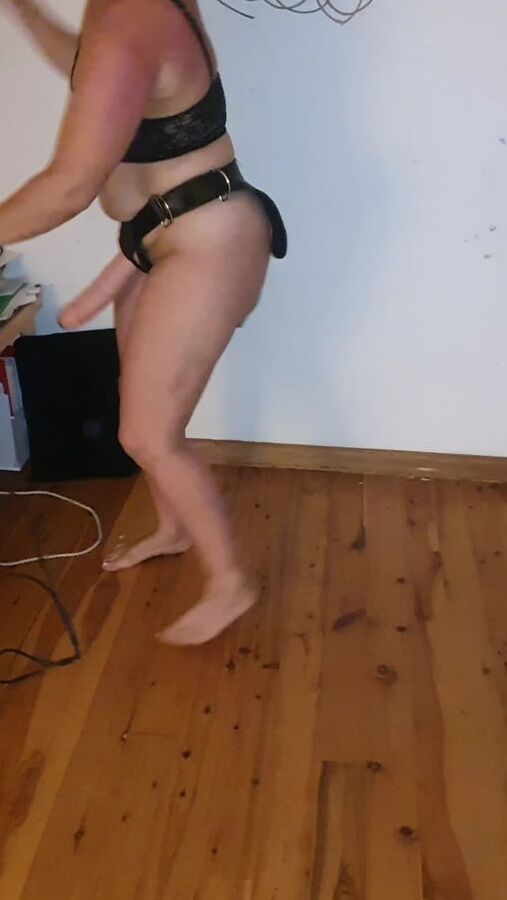 Wife with inch strap