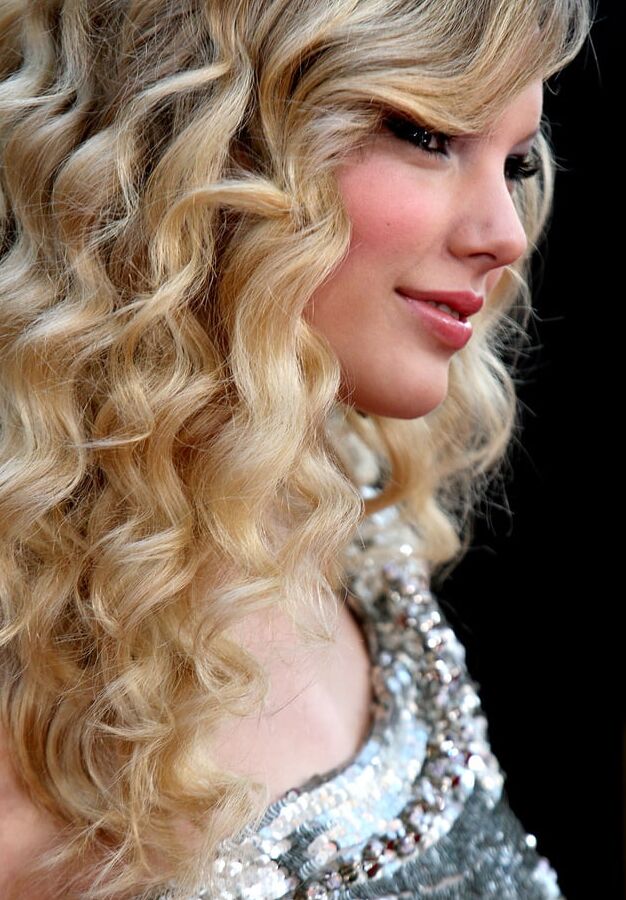 Sexy Taylor -