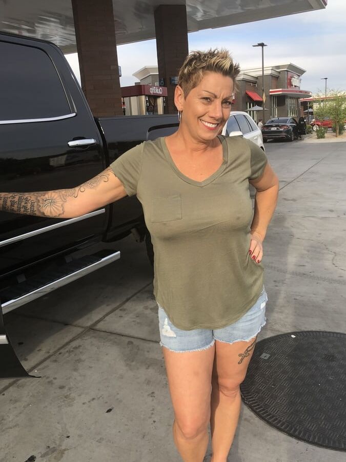 Webslut Chelle from Scottsdale, AZ