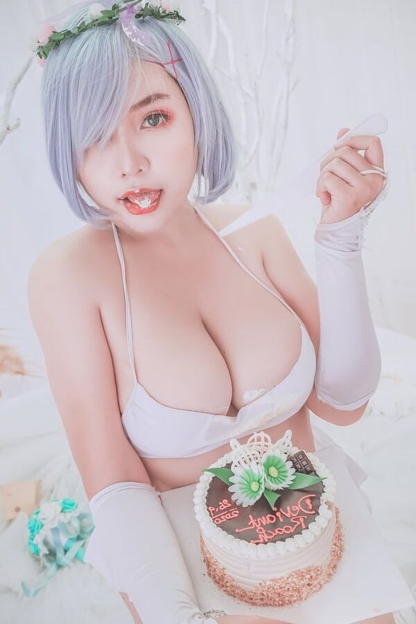 Rem Cosplay