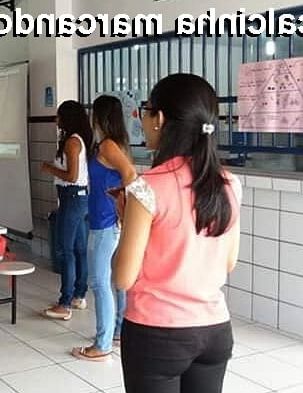 Gostosas safadas, com legenda ( teste )