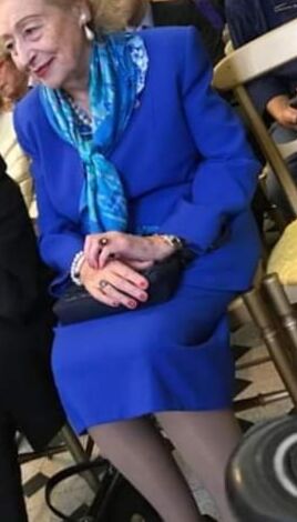Mature and granny In flesh-colored stockings