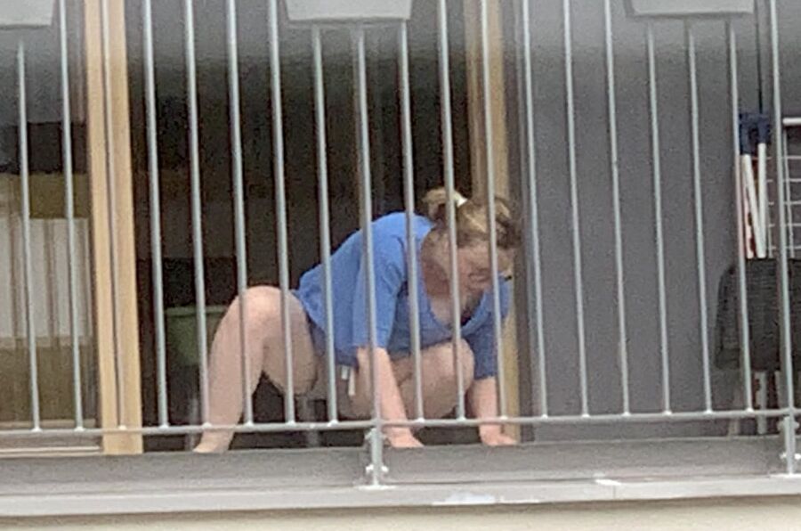 Chubby Neighbour on balcony