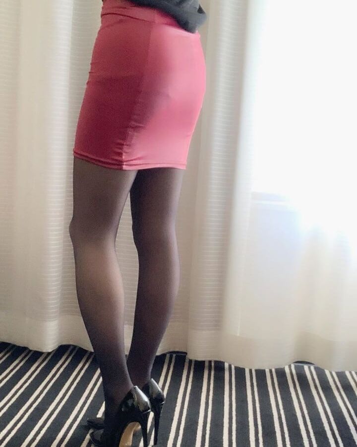 Nylon Legs Artist