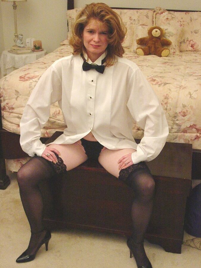 MIFL in tux
