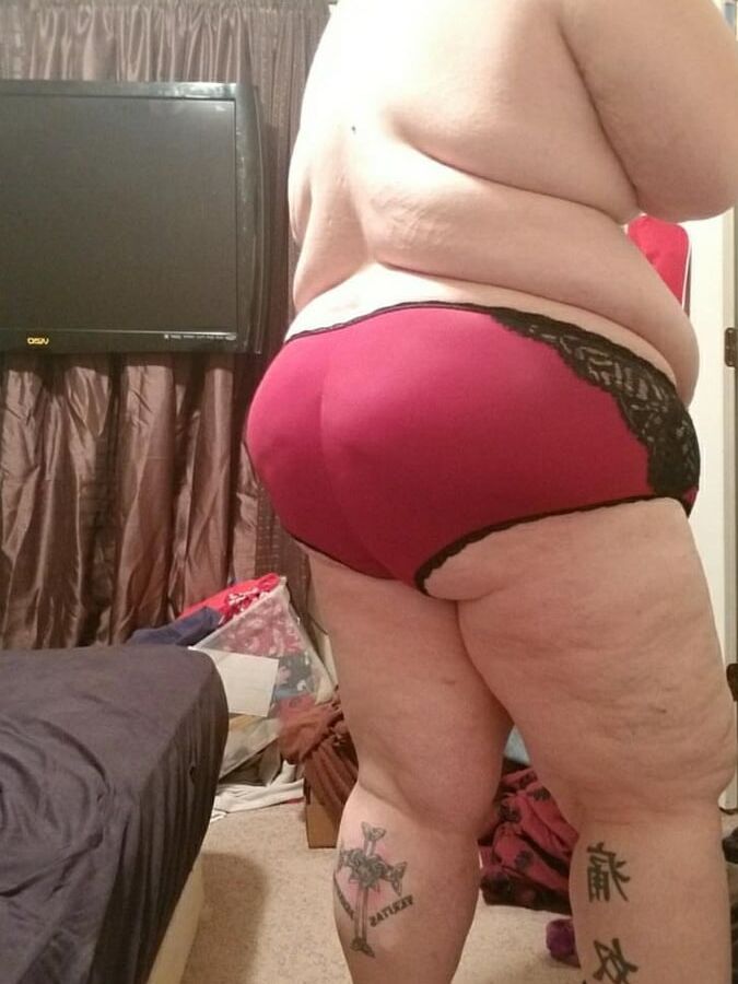 Liz the fuck pig