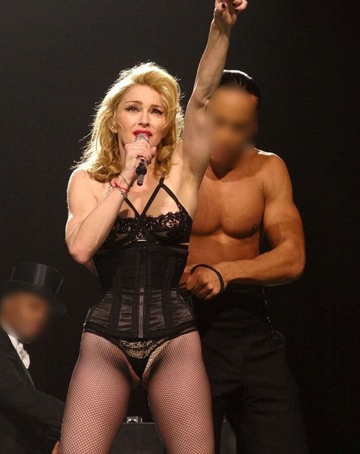 Madonna - Oldie Celeb in Tights