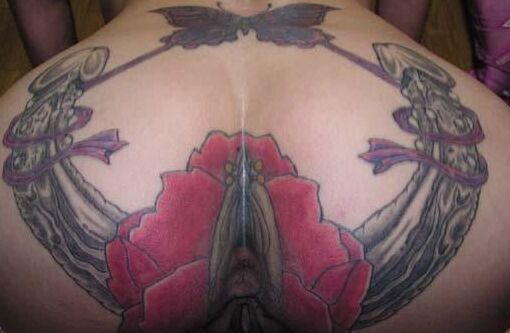 tattooed girls