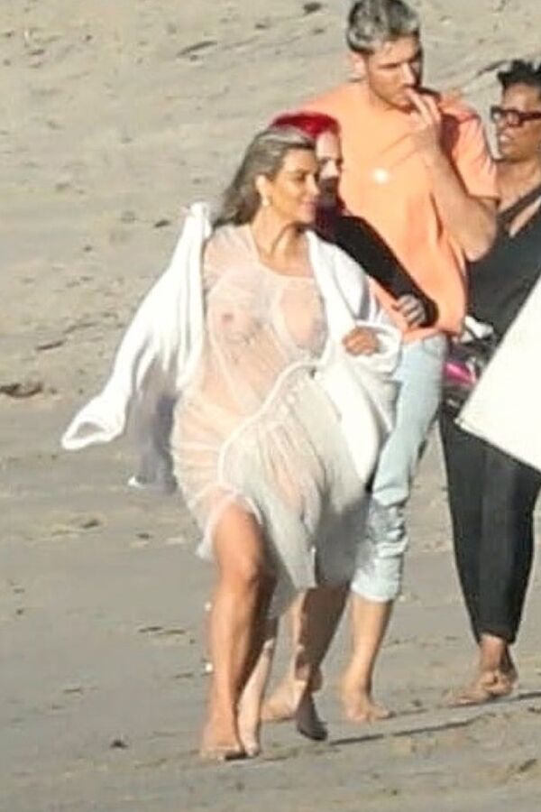 Kim K dec