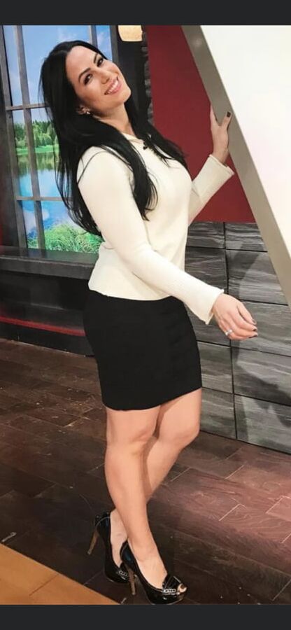 Estereotipo Latina Pelo Negro