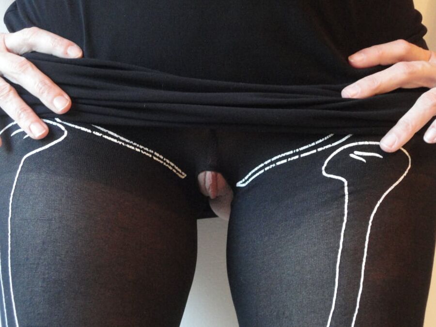 Pantyhose pussy