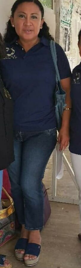 Maestra Madurar y jugosa - Mexican teacher