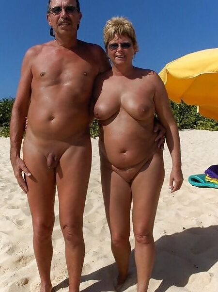 Mature nudists