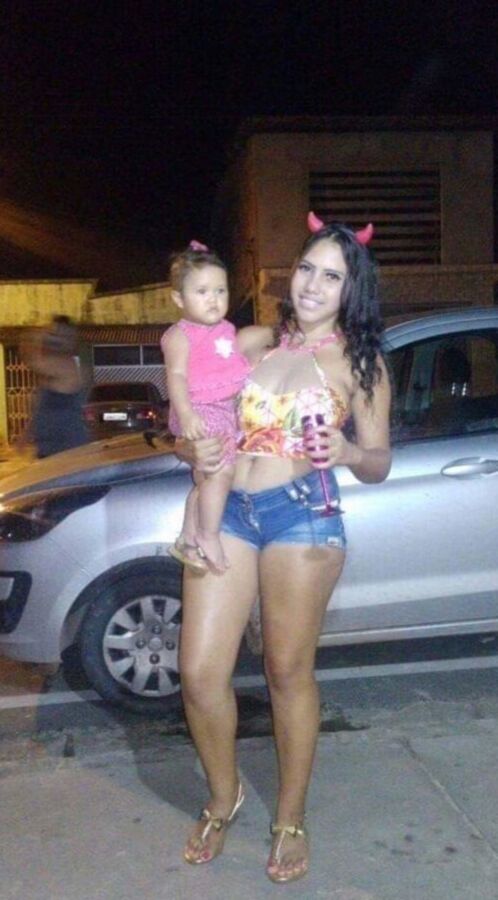 KR. Oliveira loirinha super gostosa