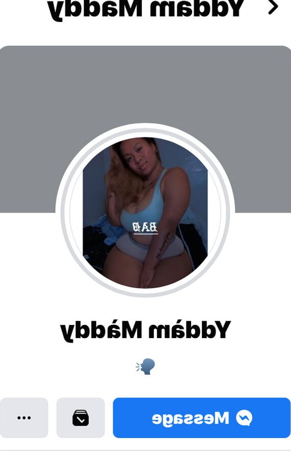 Anyone got any nudes on her? Lmk