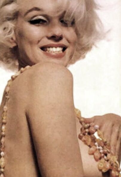 Marilyn Hot