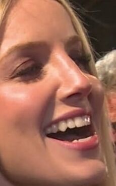 ANNABELLE WALLIS