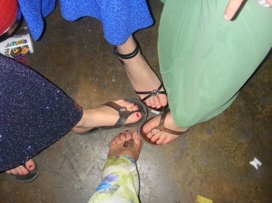 social media sexy feet