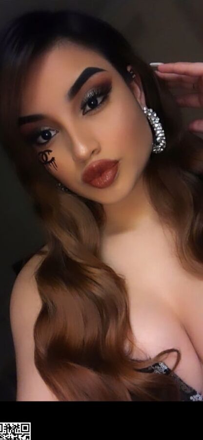 Makeup fetish