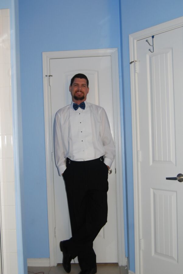 MIFL in tux