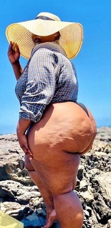 Urban mosadi bbw sexy mega pear