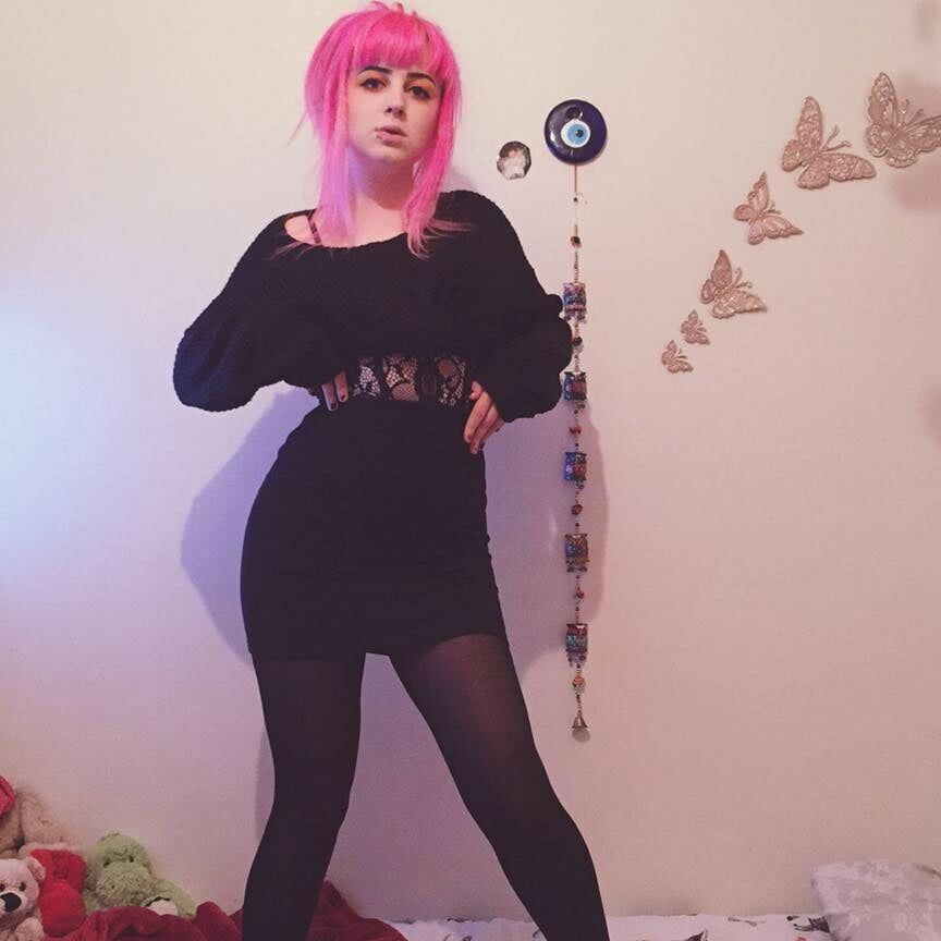 Stupid Chav Sluts- Amber M