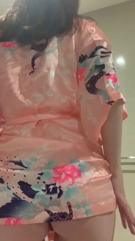 I love the feel of silk