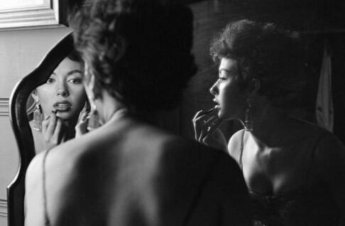 Rita Moreno, vintage actress and singer
