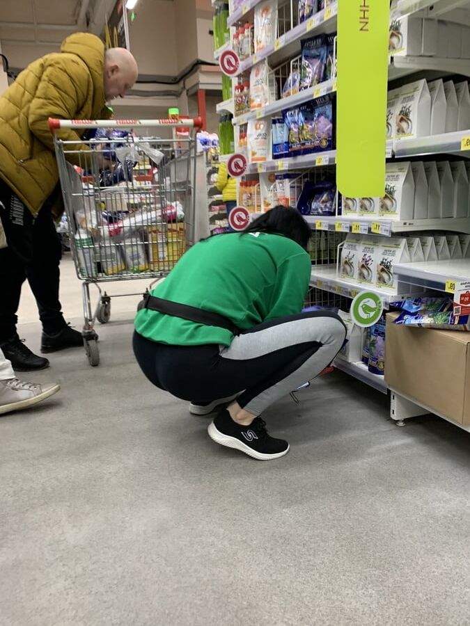 Sugar ass in leggings