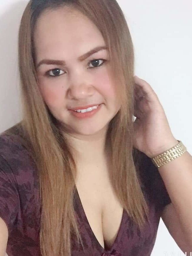 Gadis buah dada besar janda