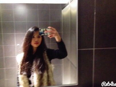 Naughty filipina loves to show herself
