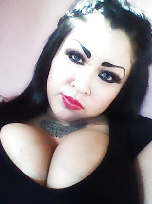 fake latina