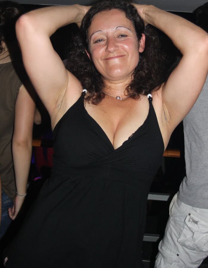 Older and hot (Night out)
