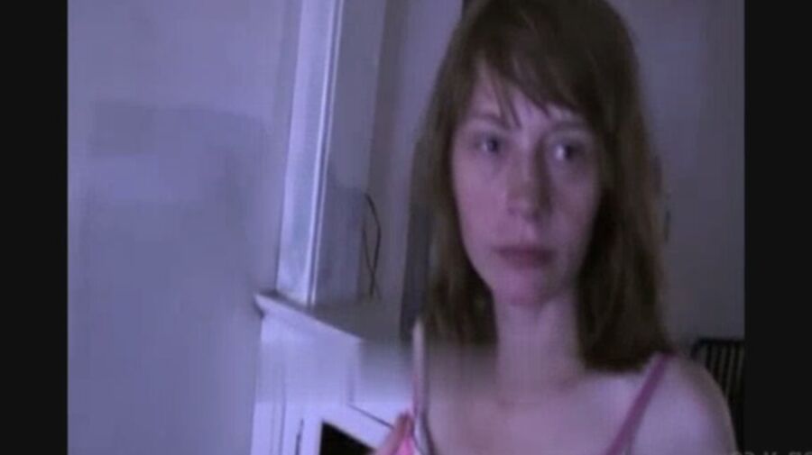 Amy A Homeless Girl Sucking Dick In An Abounded House