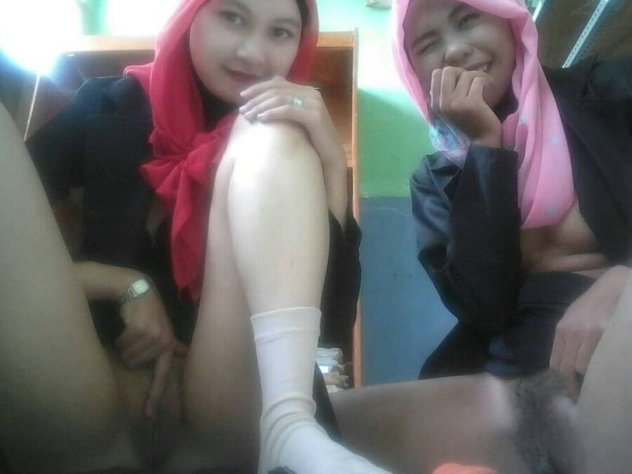 Duo Hijab